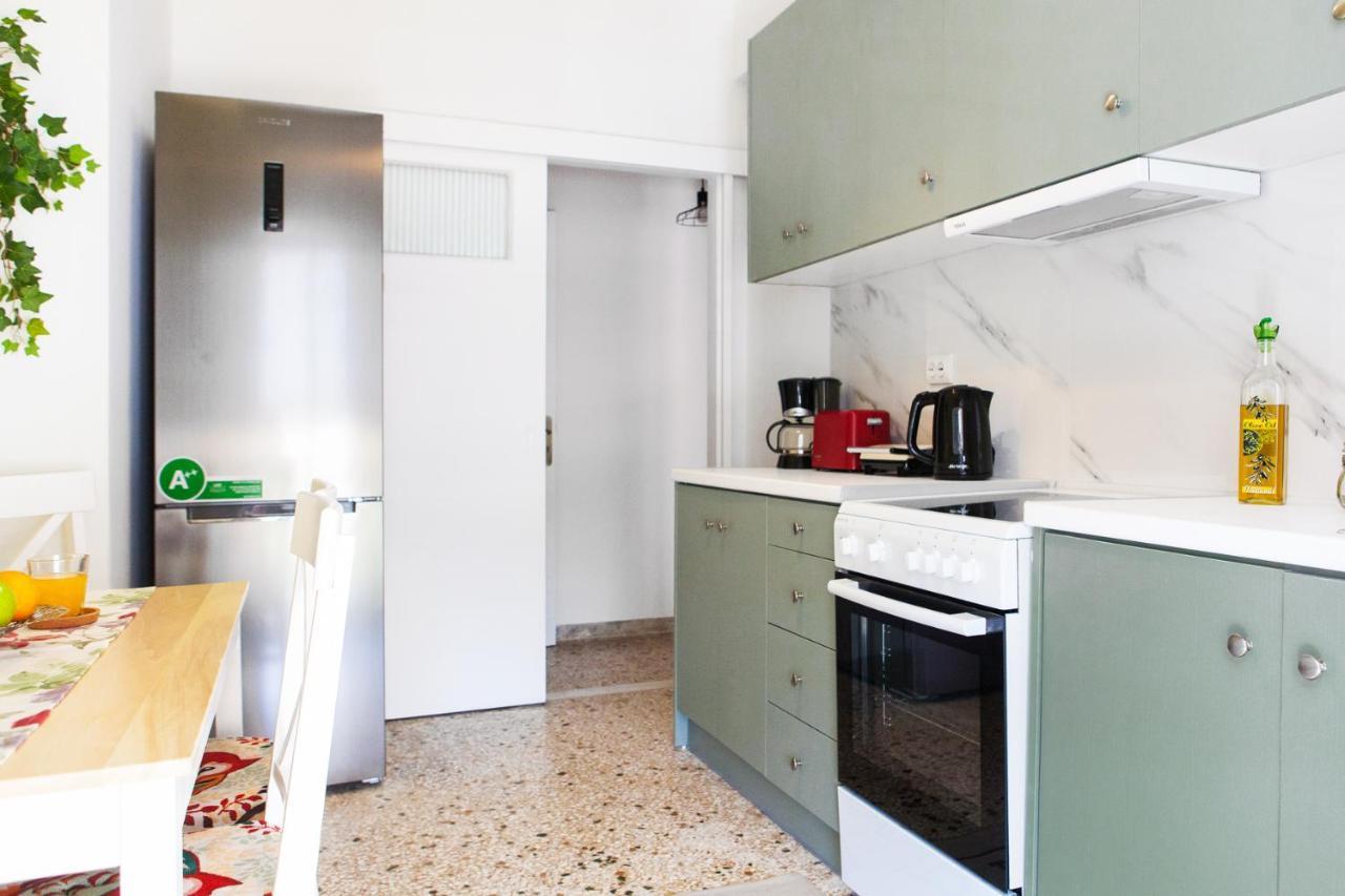 Noussas Apartment Ateny Zewnętrze zdjęcie