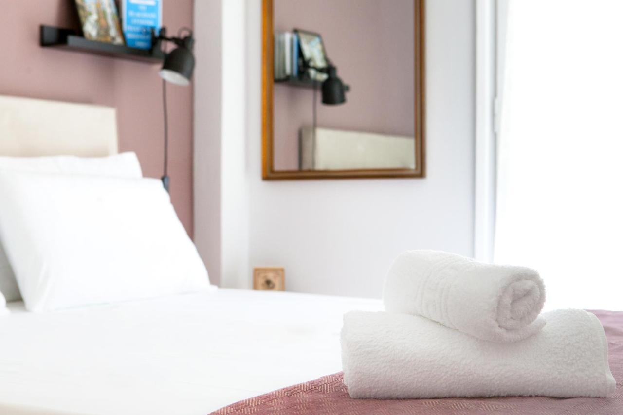 Noussas Apartment Ateny Zewnętrze zdjęcie