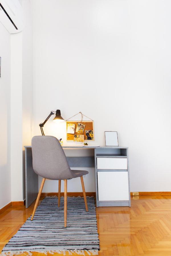 Noussas Apartment Ateny Zewnętrze zdjęcie