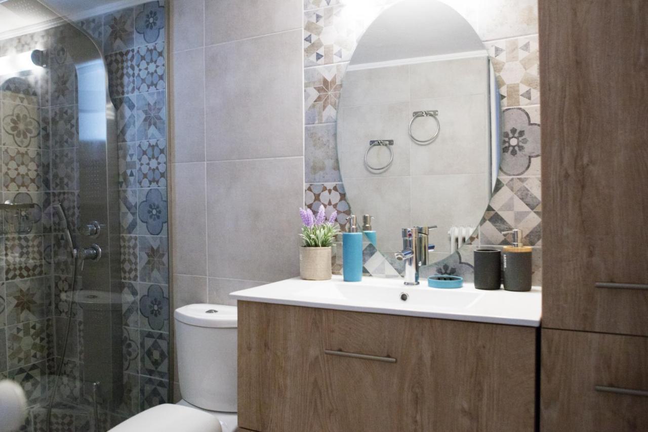 Noussas Apartment Ateny Zewnętrze zdjęcie